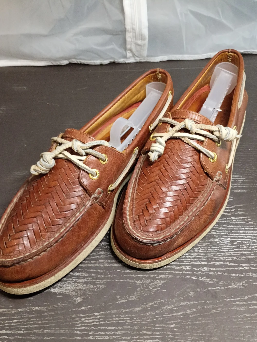 Sperry GOLD CUP Tan Brown Woven Leather Boat Shoes with Cream Trim. 9M